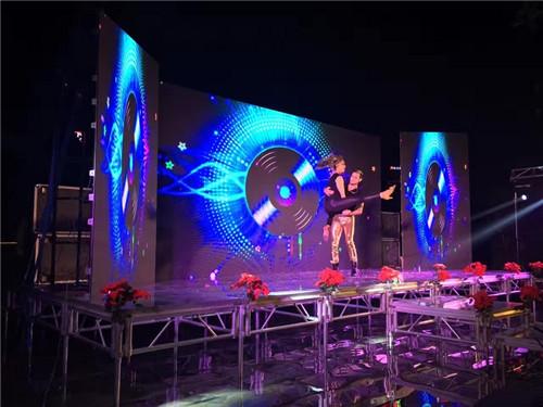 中秋節(jié)演出 中秋節(jié)演出